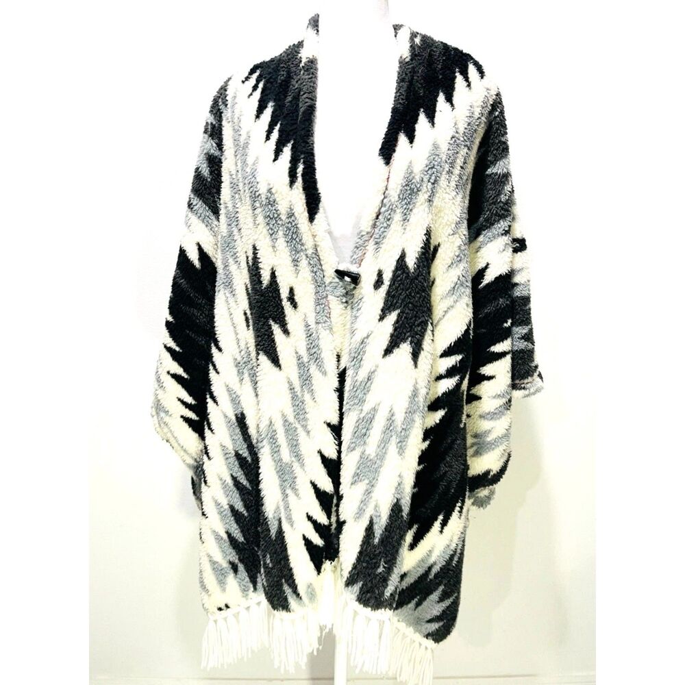 kensie poncho cardigan I only sleep in pretty southwester fringes winter women